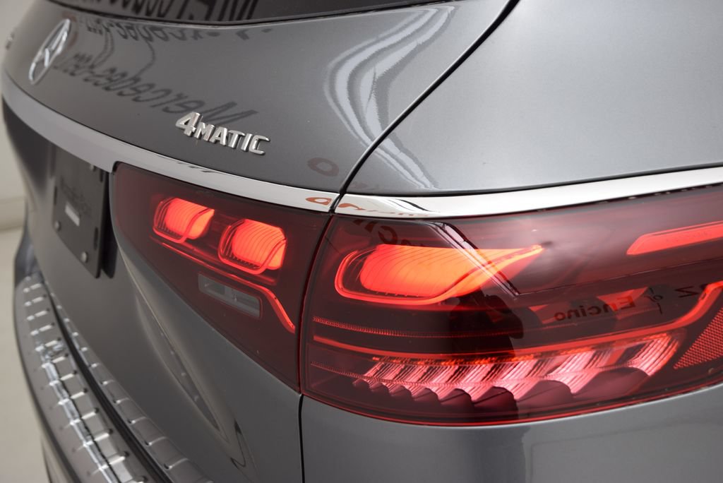 New 2026 Mercedes-Benz GLS 450 4MATIC image 14