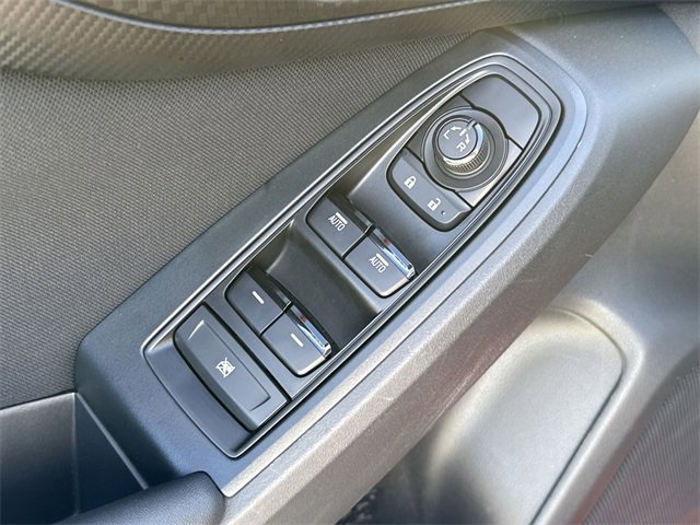 Certified 2023 Subaru Crosstrek 2.0i image 15