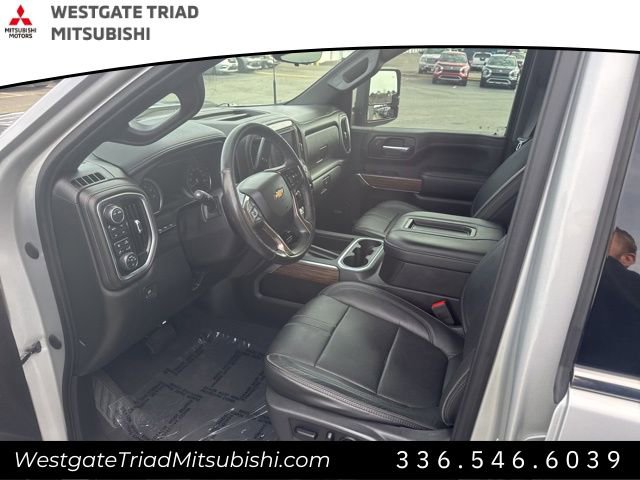 Used 2020 Chevrolet Silverado 2500 High Country w/ Technology Package image 8