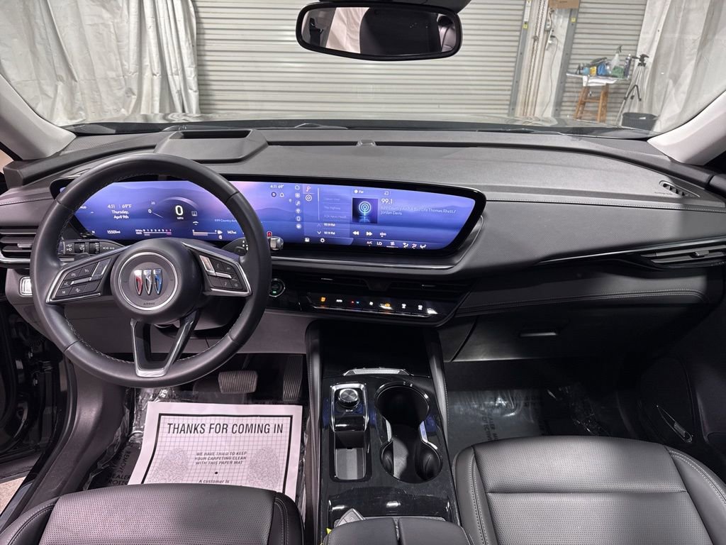 Used 2025 Buick Envision Preferred image 19