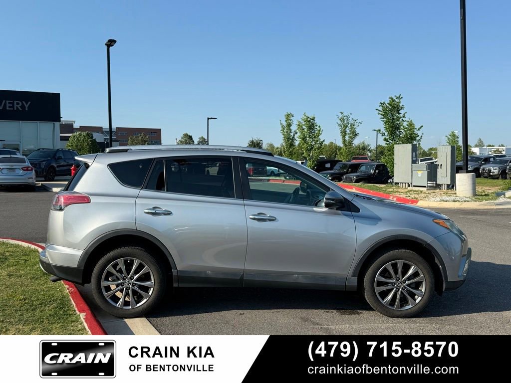 Used 2016 Toyota RAV4 Limited FWD image 8