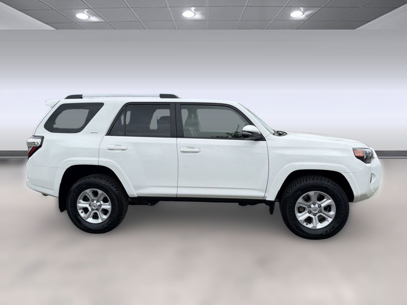 Used 2023 Toyota 4Runner SR5 Premium w/ Moonroof Package image 7