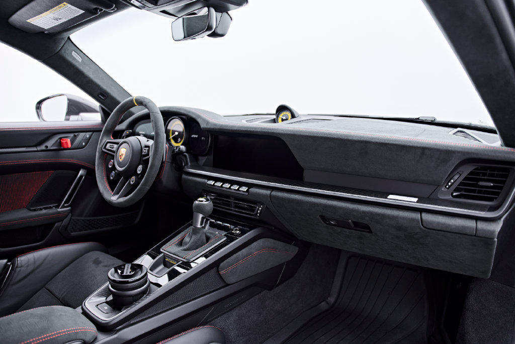 Used 2025 Porsche 911 GT3 RS w/ Weissach Package RWD image 51