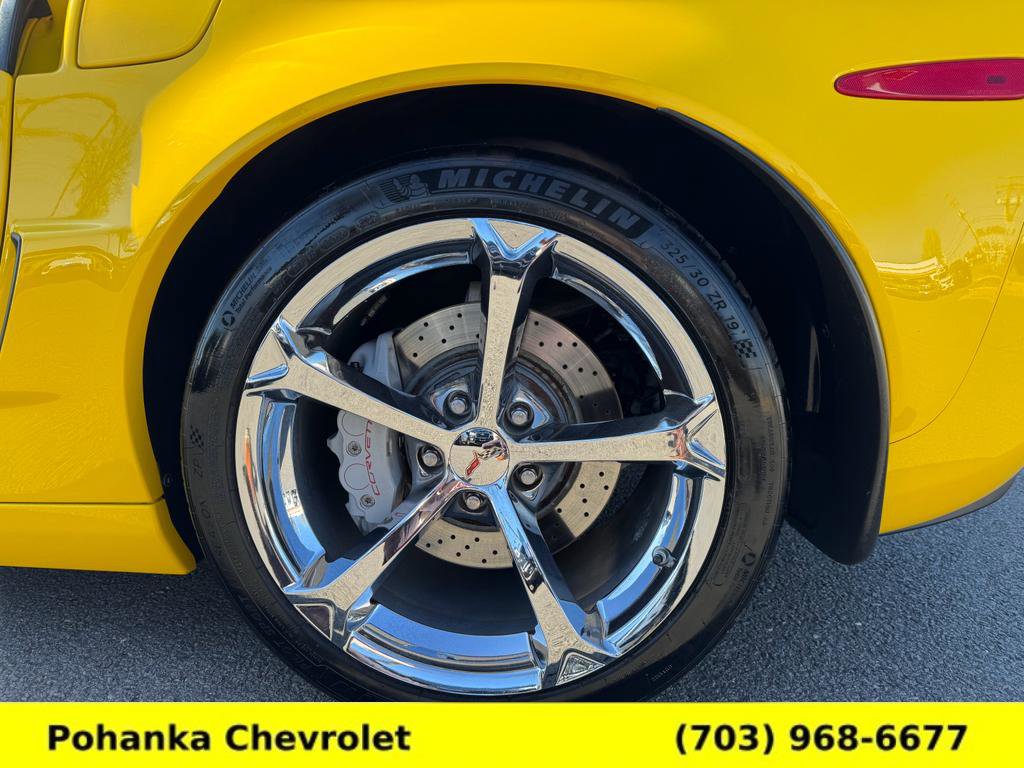 Used 2011 Chevrolet Corvette Grand Sport w/ Preferred Equipment Group image 12