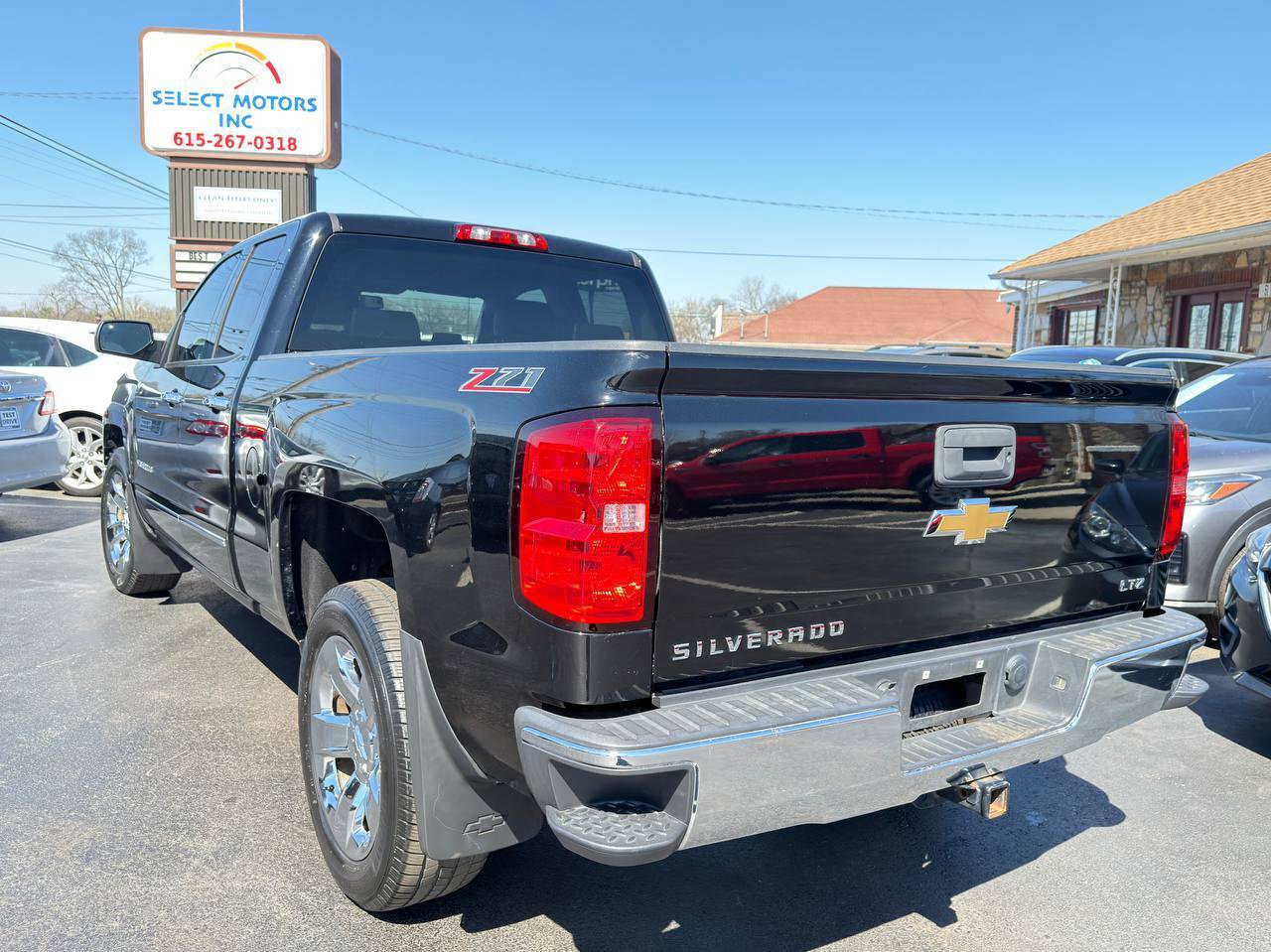 Used 2014 Chevrolet Silverado 1500 LTZ Z71 image 4