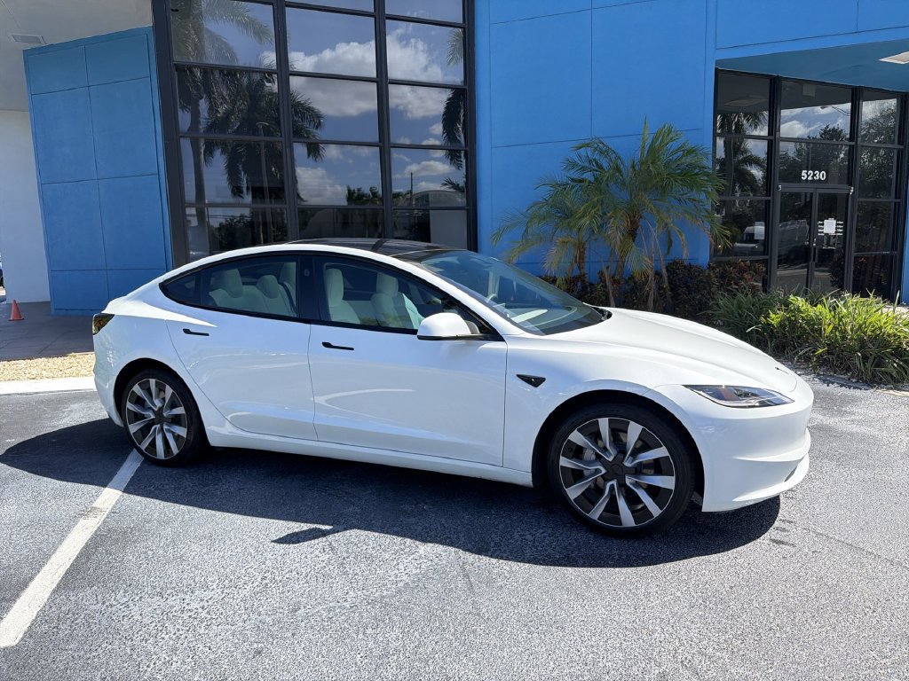 Used 2026 Tesla Model 3 RWD image 29