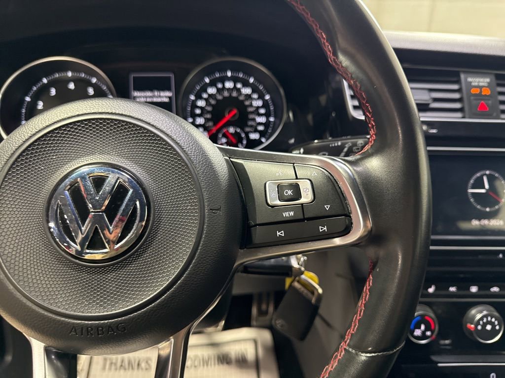 Used 2021 Volkswagen GTI Autobahn image 11