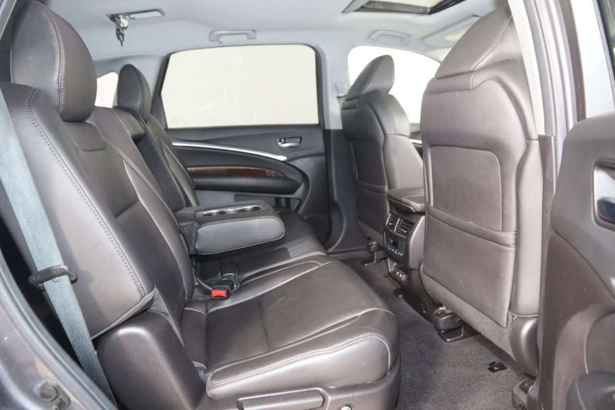 Used 2020 Acura MDX SH-AWD image 13