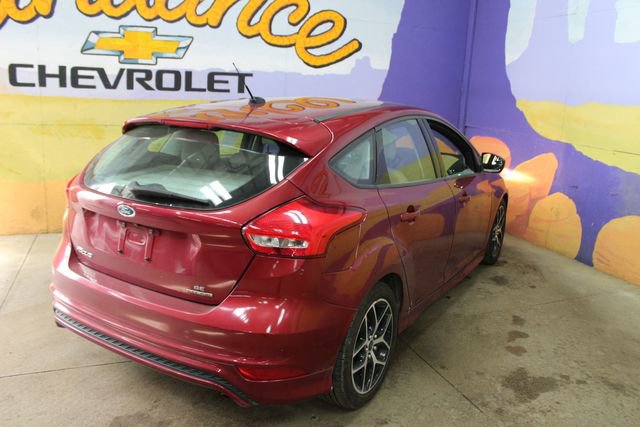 Used 2015 Ford Focus SE w/ SE Sport Package FWD image 8