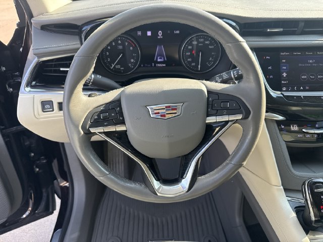 Used 2020 Cadillac XT6 Premium Luxury AWD/4WD image 15