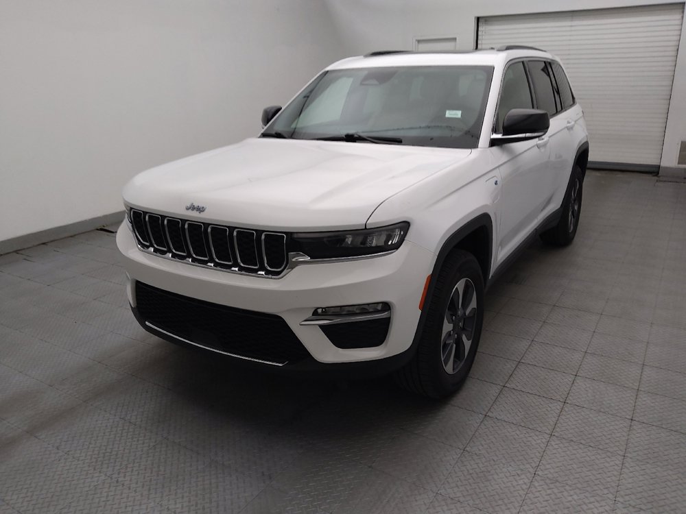 Used 2024 Jeep Grand Cherokee Limited 4xe AWD/4WD image 15