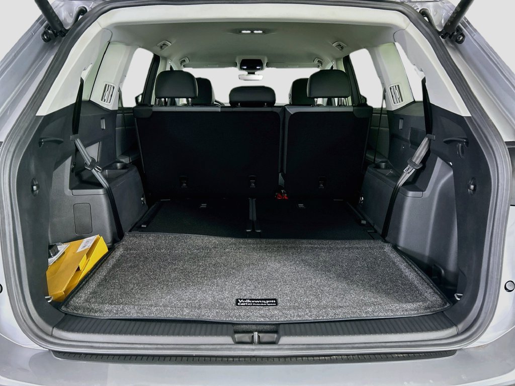 New 2027 Volkswagen Atlas SE FWD image 26