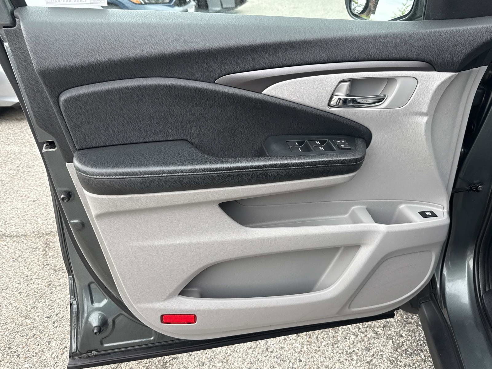 Used 2019 Honda Ridgeline RTL image 17