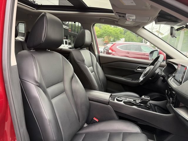 Used 2021 Nissan Rogue SV w/ Premium Package AWD/4WD image 25