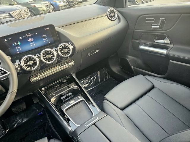 Certified 2026 Mercedes-Benz GLA 250 4MATIC image 35