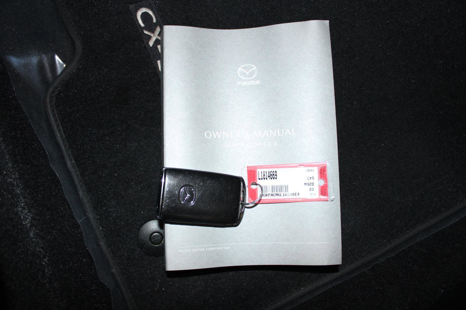 Used 2020 MAZDA CX-5 Touring image 28