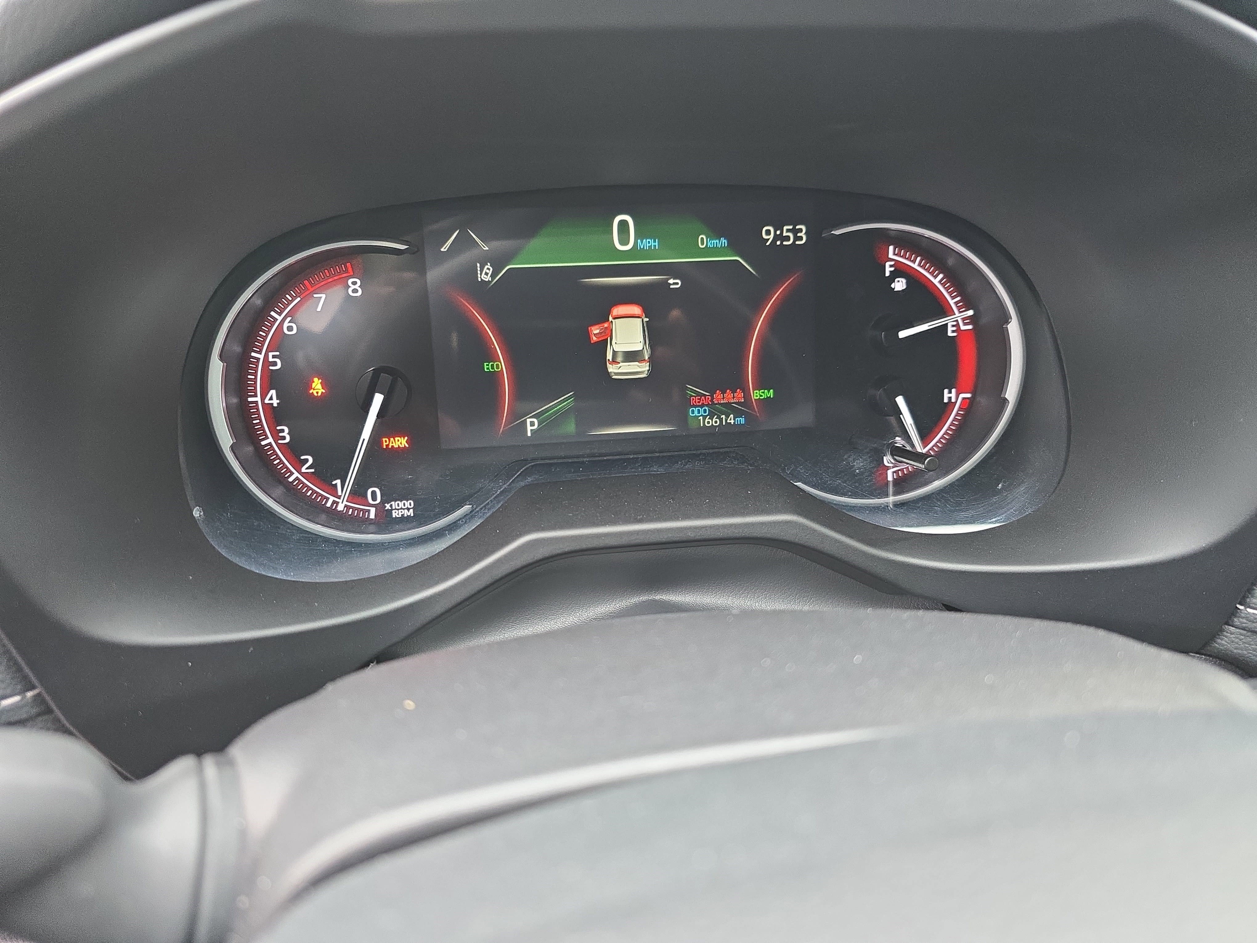 Used 2025 Toyota RAV4 XLE image 20