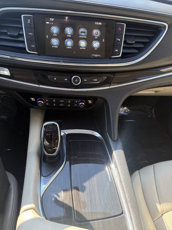 Used 2018 Buick Enclave Premium w/ Experience Buick Package AWD/4WD image 18