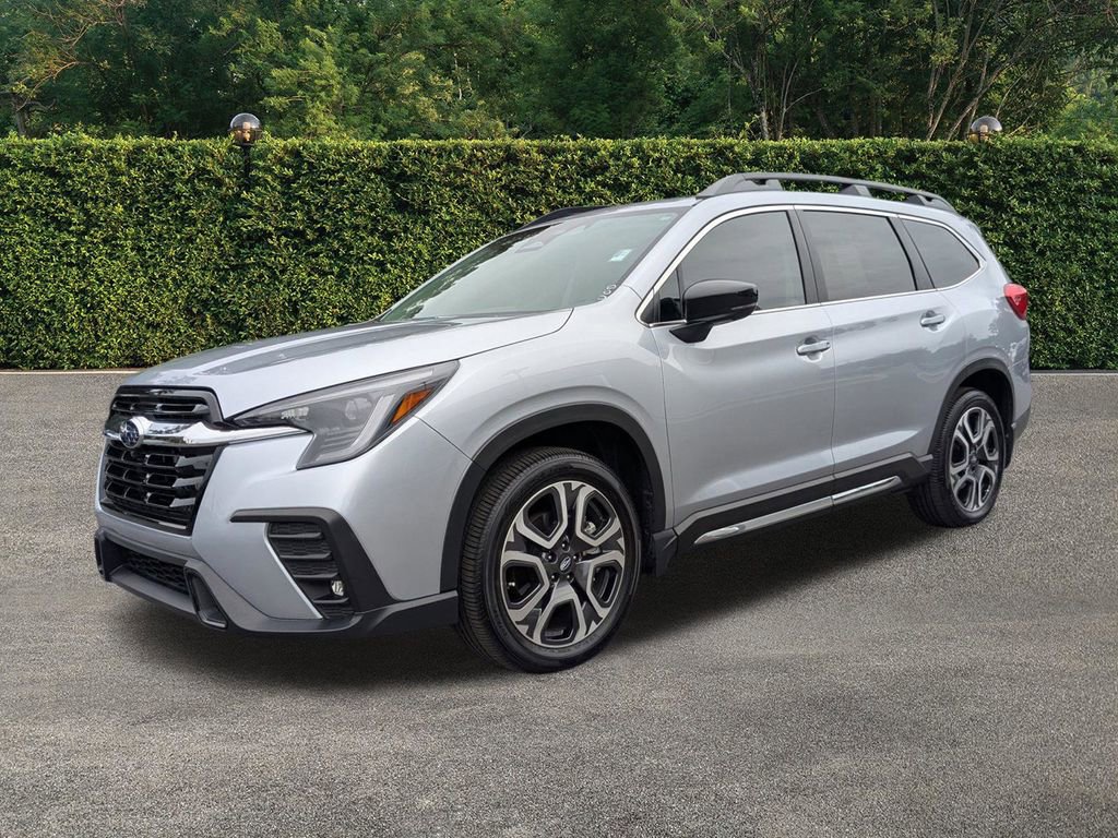 Certified 2025 Subaru Ascent Limited w/ Popular Package #1 AWD/4WD image 8