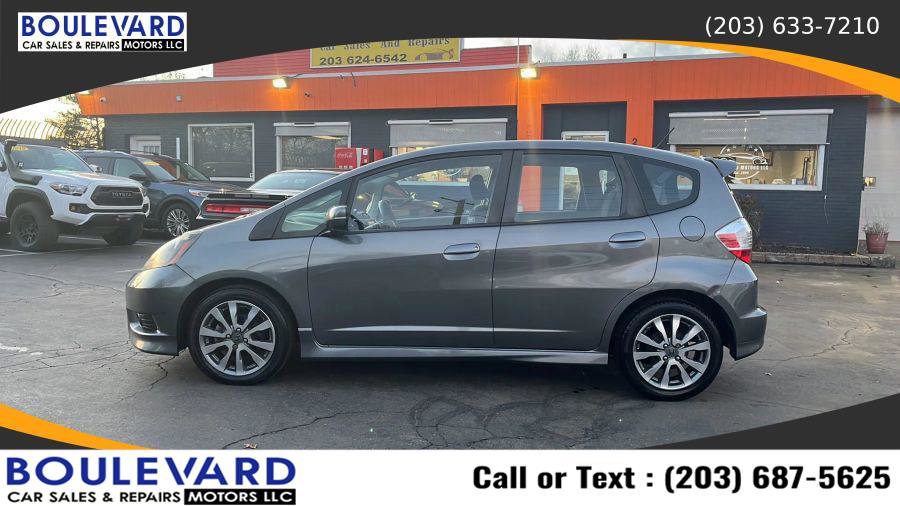 Used 2013 Honda Fit Sport image 2