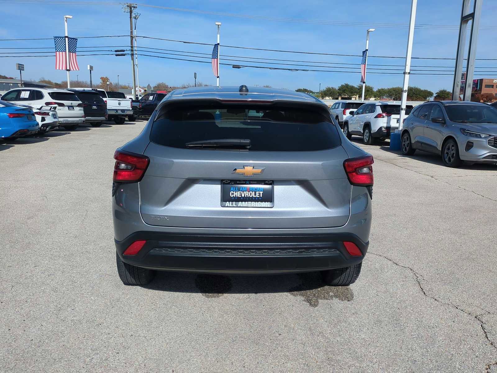 Used 2024 Chevrolet Trax LS image 7