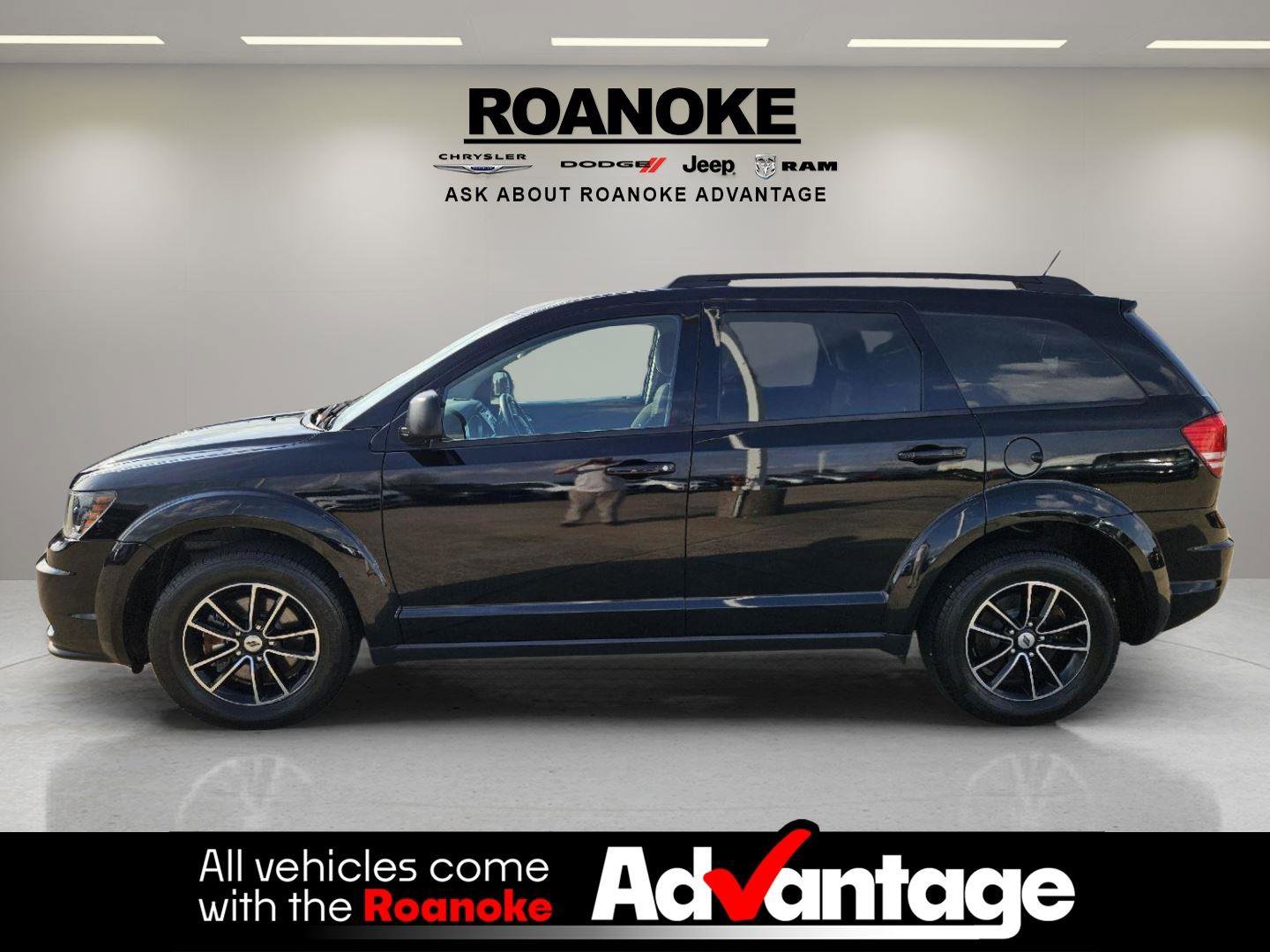 Used 2018 Dodge Journey SE w/ Blacktop Package FWD image 11