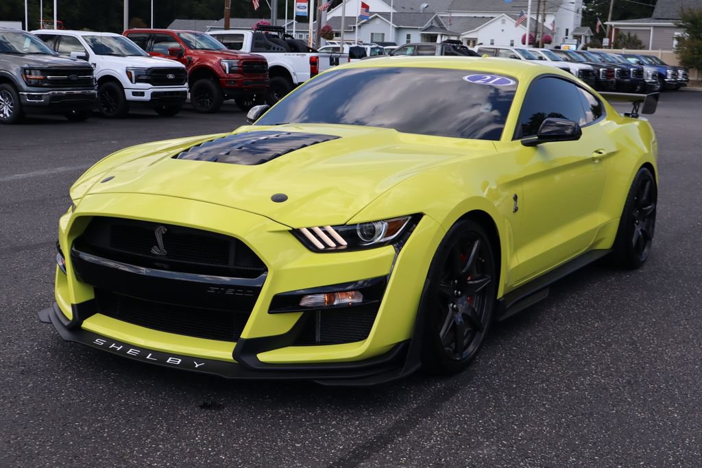 Used 2021 Ford Mustang Shelby GT500 w/ Carbon Fiber Track Pack RWD image 15