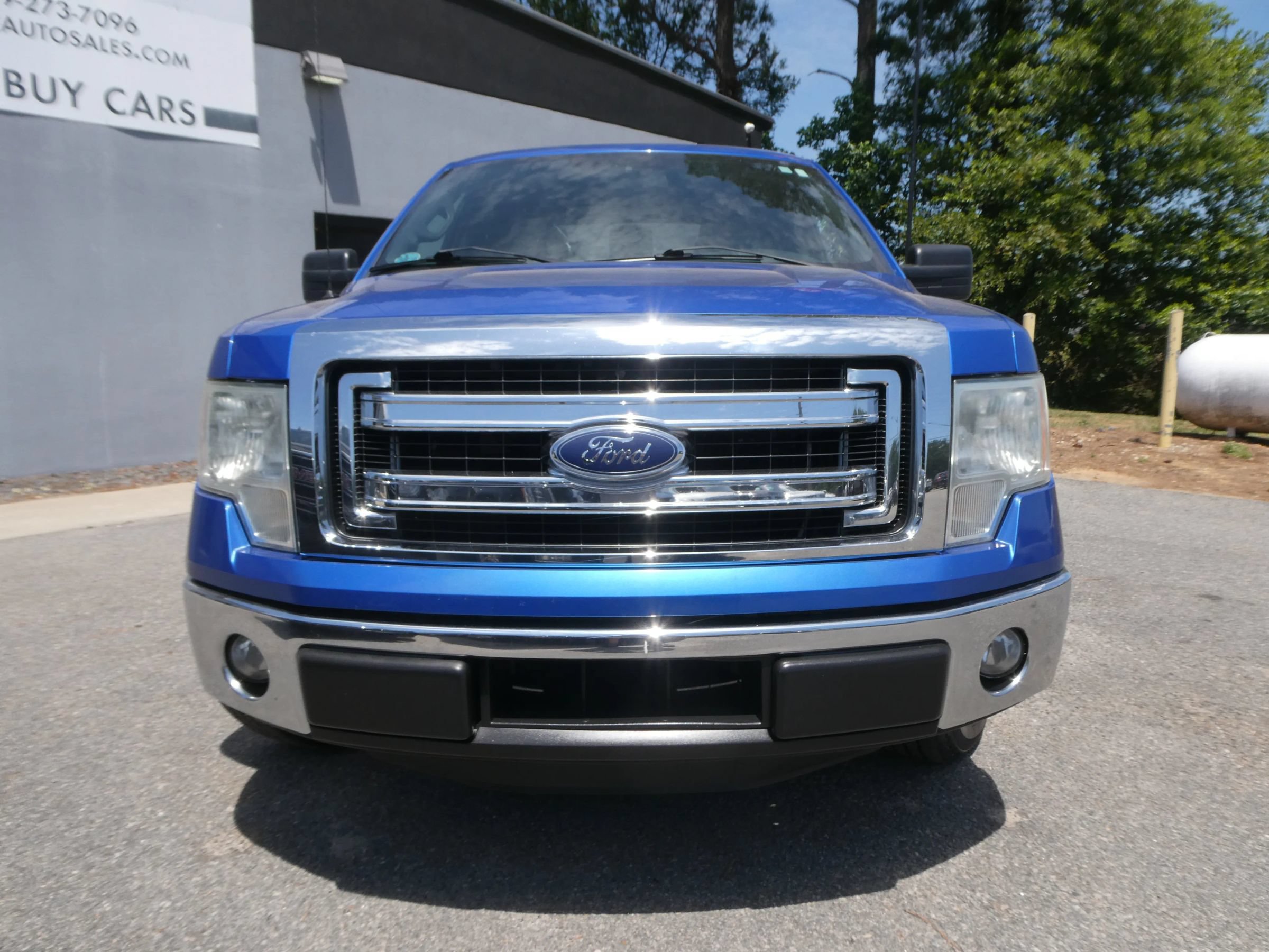 Used 2014 Ford F150 XLT RWD image 2