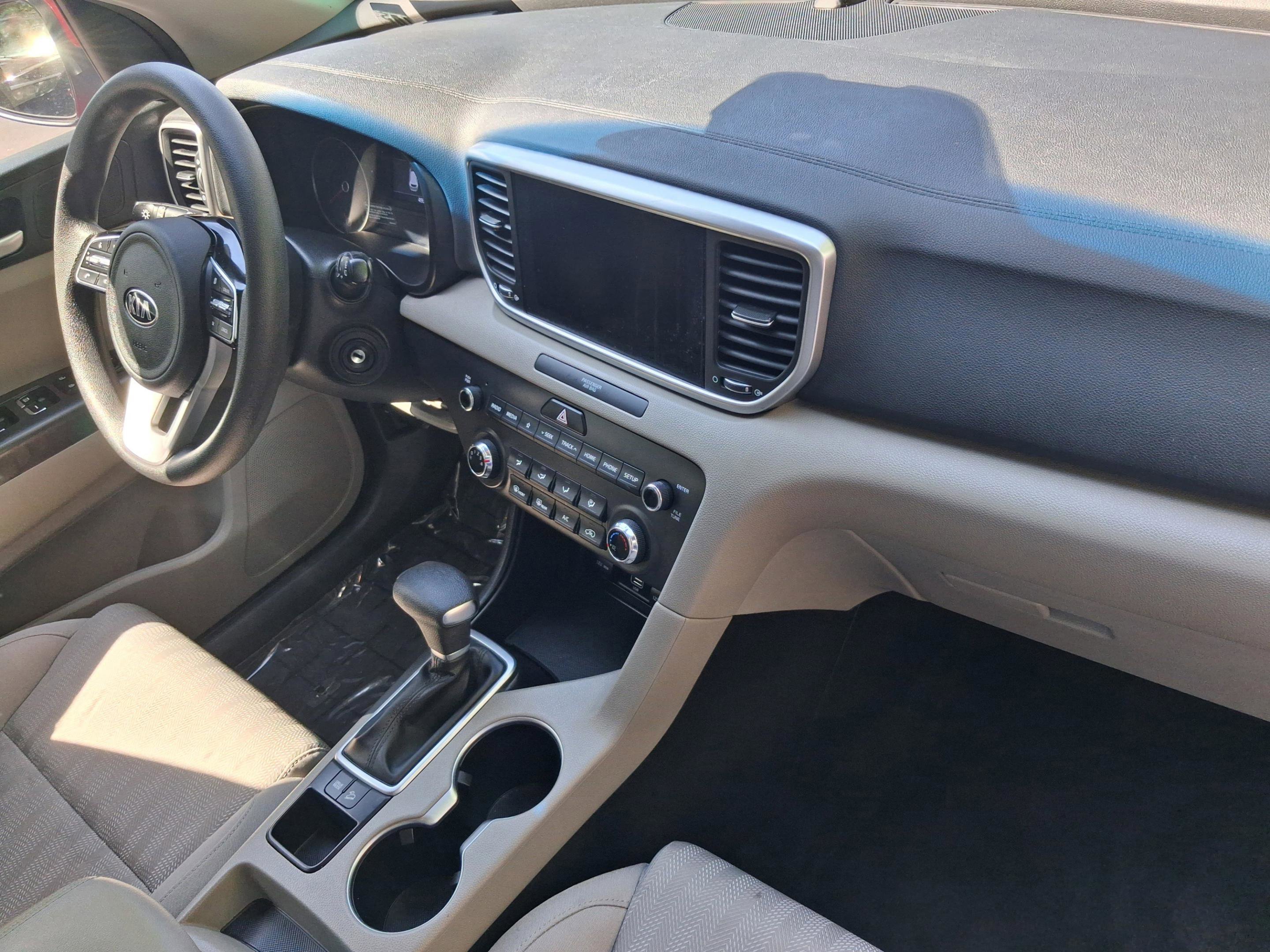 Used 2020 Kia Sportage LX image 33