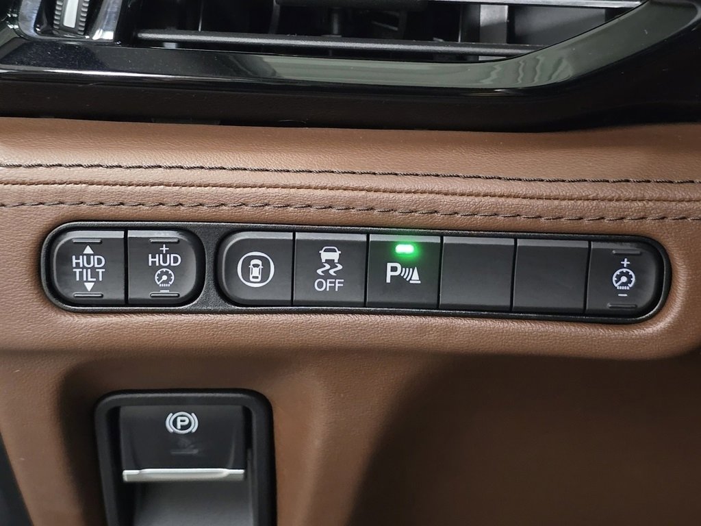 Used 2022 Acura MDX SH-AWD w/ Advance Package image 29