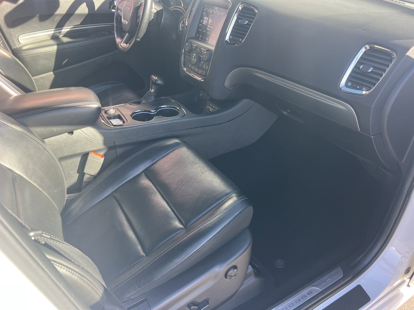 Used 2019 Dodge Durango R/T image 29