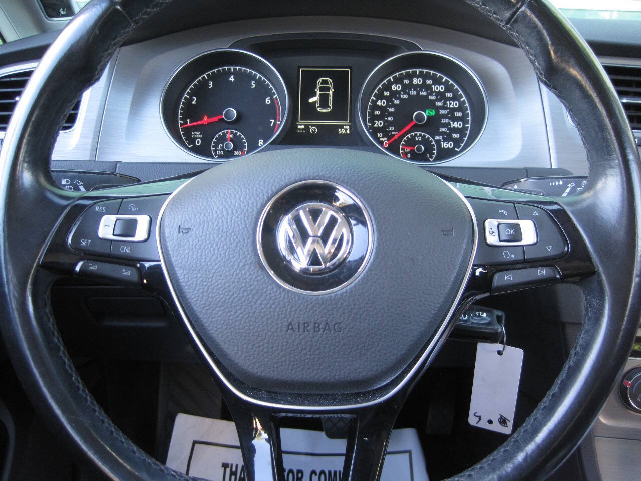 Used 2015 Volkswagen Golf S FWD image 26