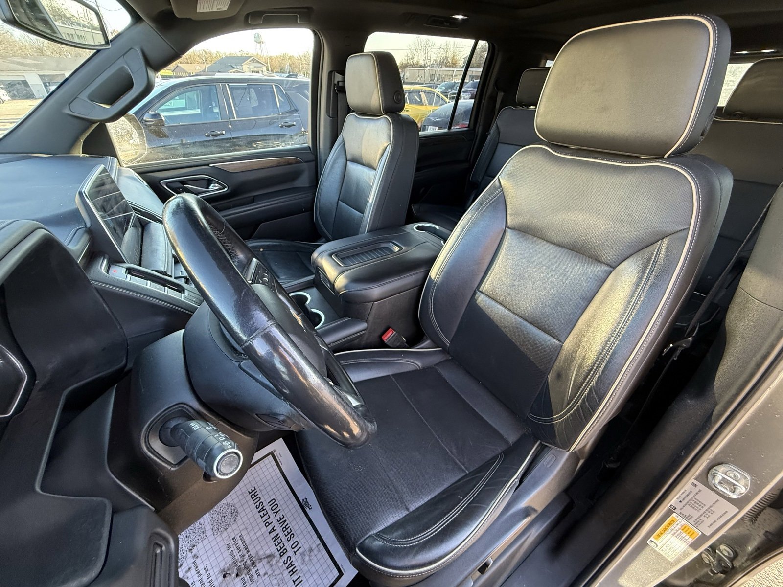 Used 2021 Chevrolet Suburban Premier image 13