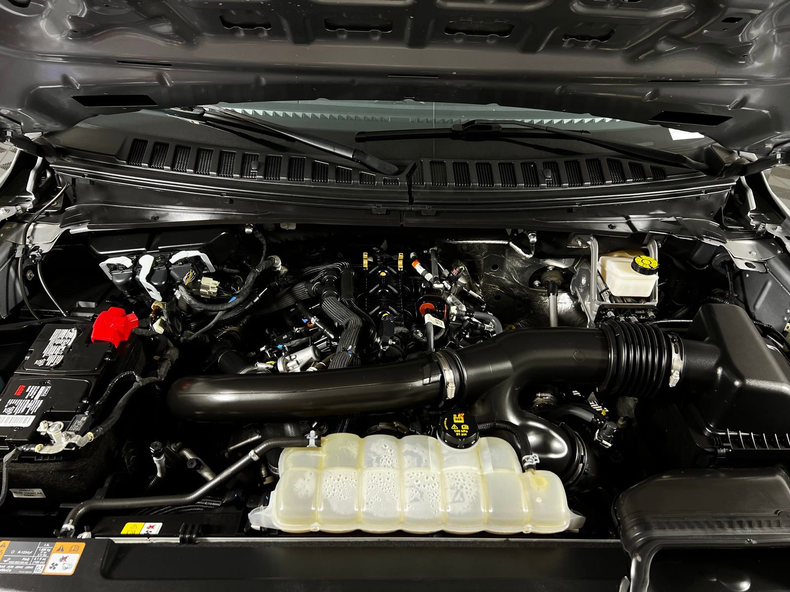 Used 2024 Ford Expedition Max Limited image 9