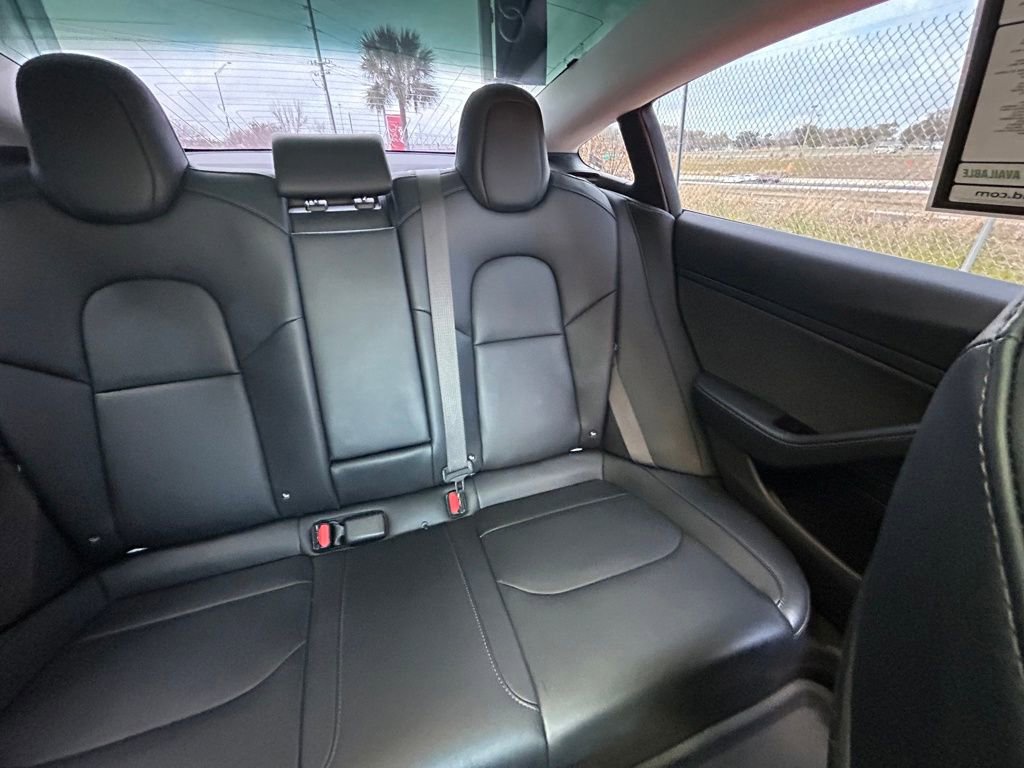 Used 2018 Tesla Model 3 image 14