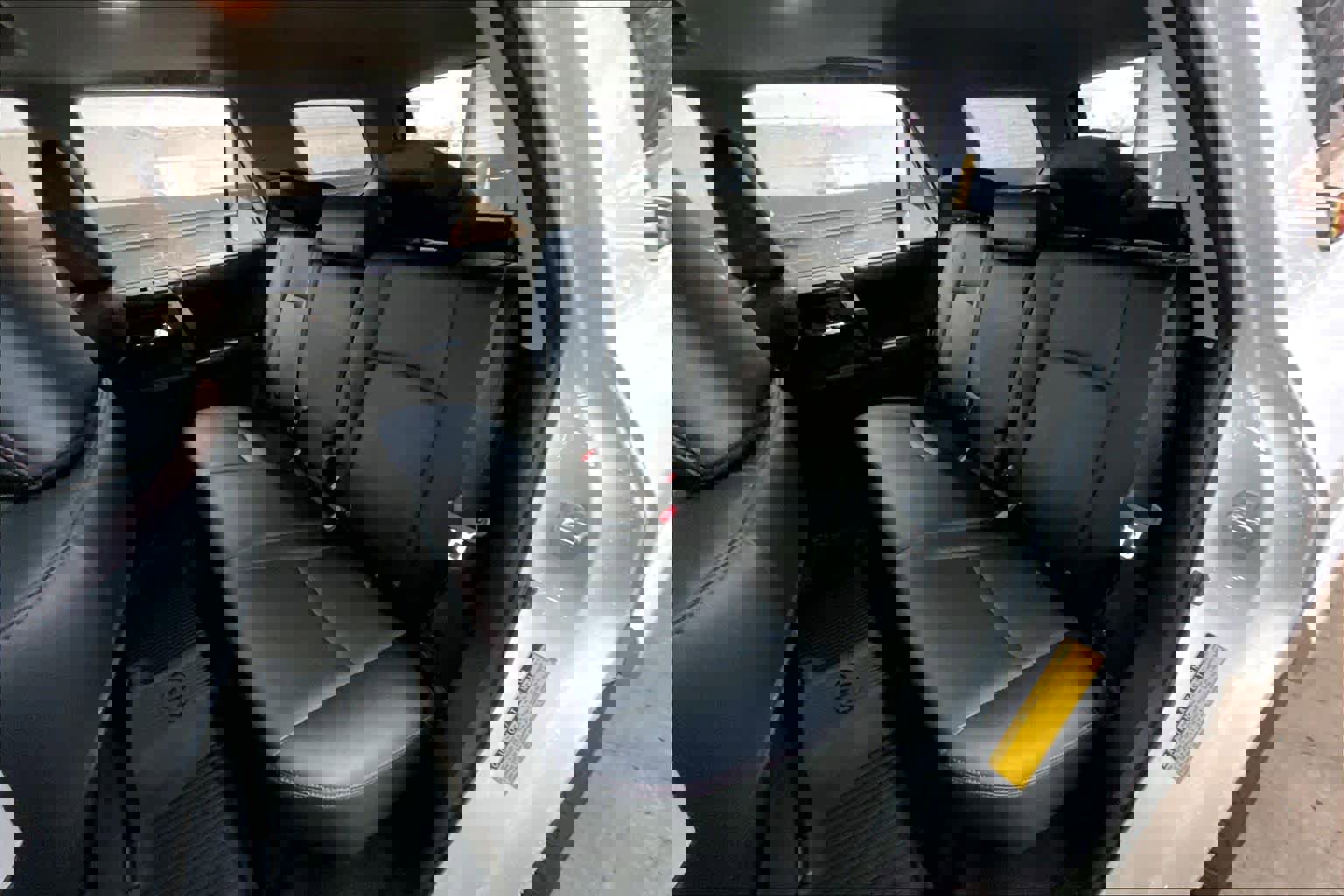 Used 2020 Toyota 4Runner Venture image 28