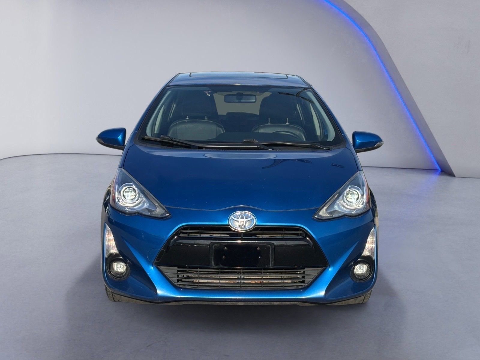 Used 2015 Toyota Prius C Four FWD image 8