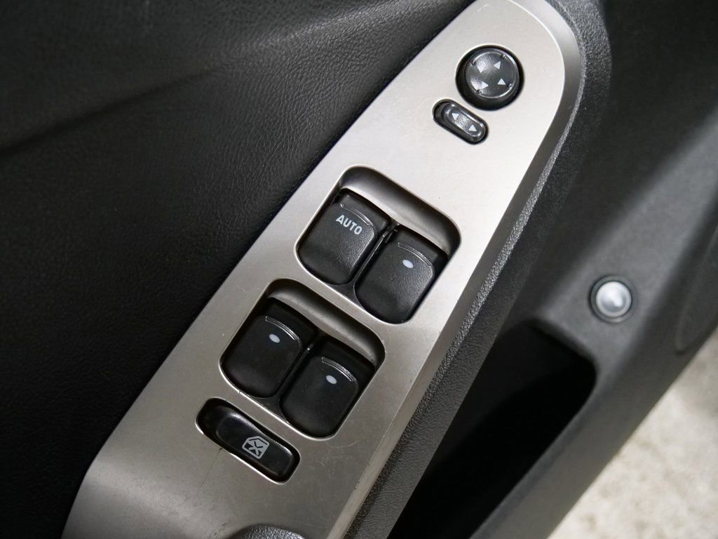 Used 2008 Pontiac G6 Sedan image 18