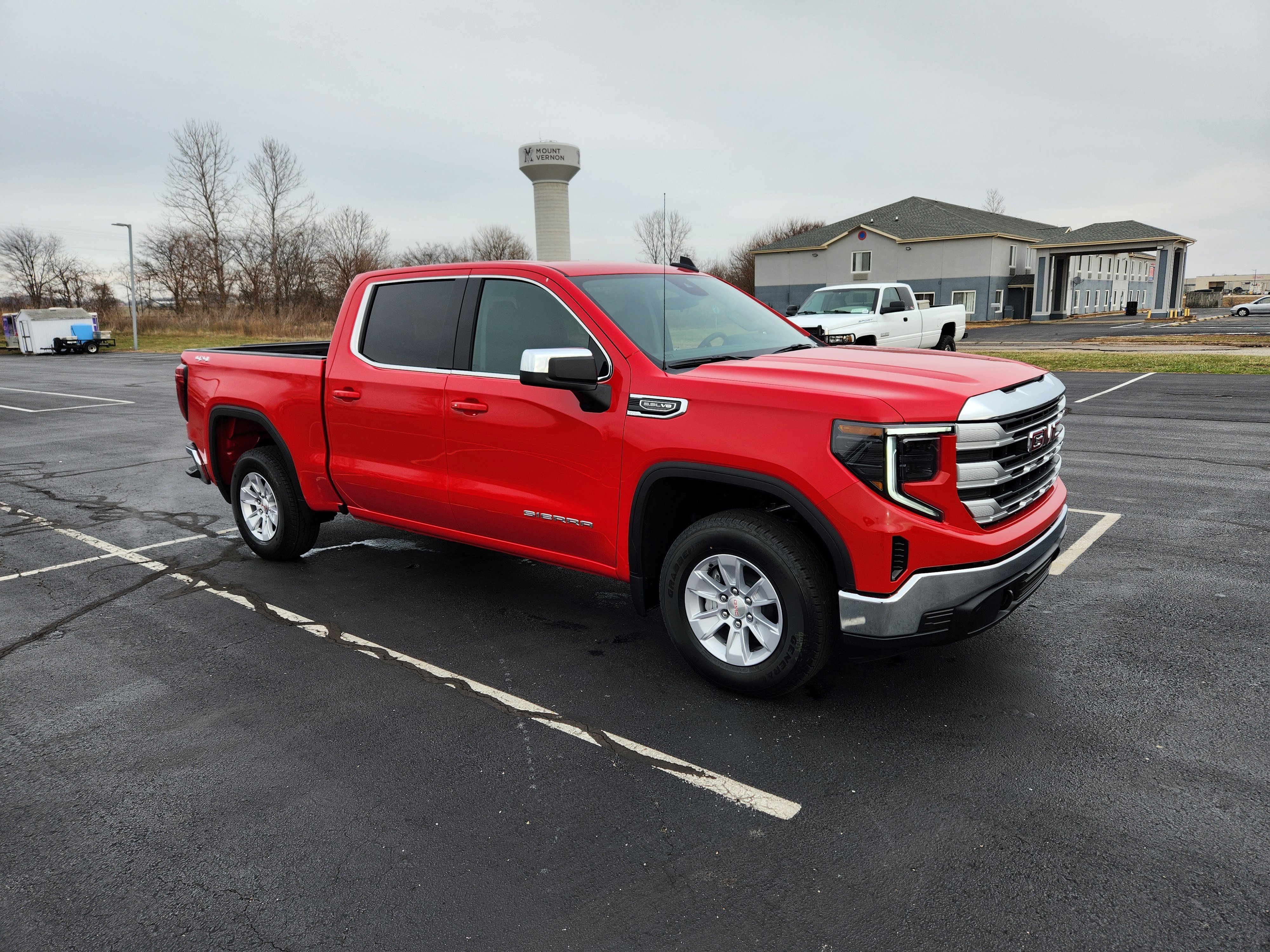 New 2026 GMC Sierra 1500 SLE image 6