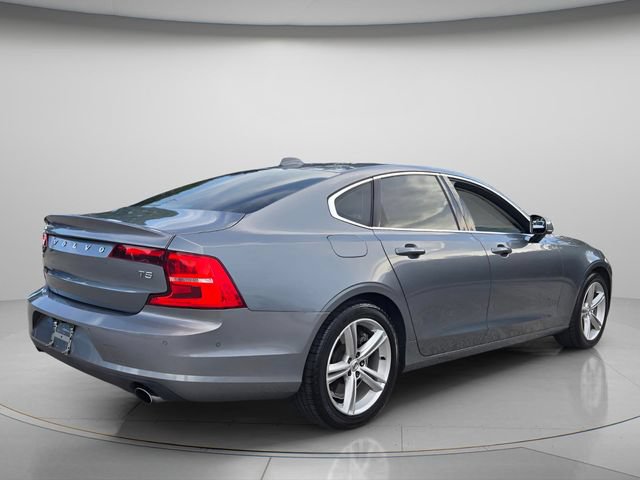 Used 2017 Volvo S90 T5 Momentum w/ Convenience Package FWD image 8
