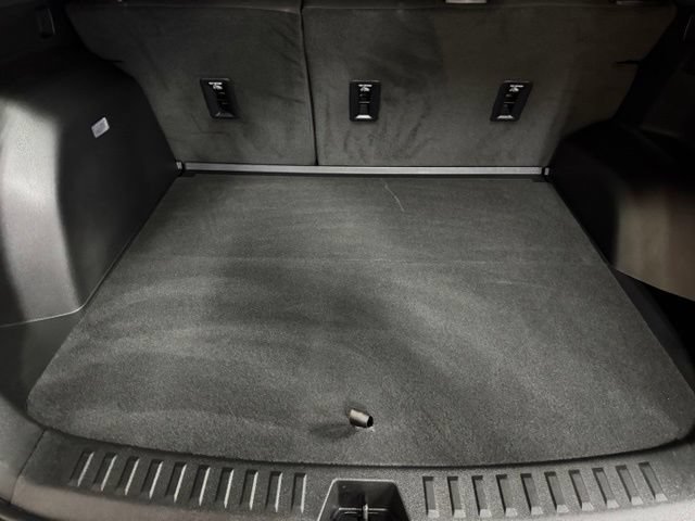 Used 2025 Chevrolet Equinox LT w/ Midnight Edition FWD image 20