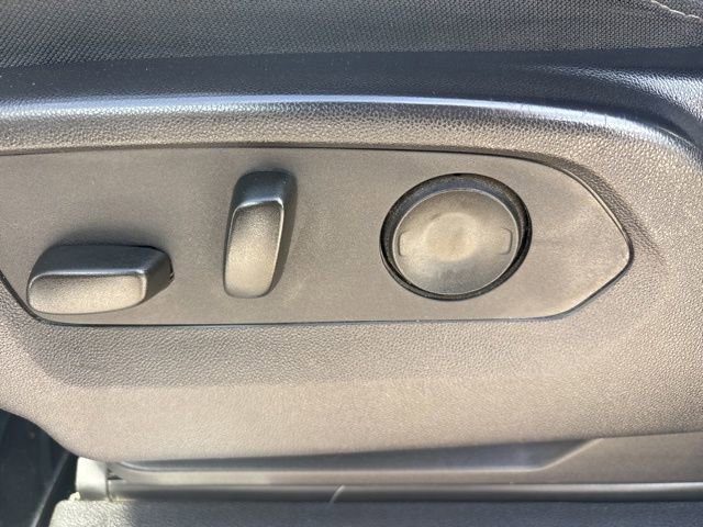 Used 2024 Chevrolet Silverado 3500 LT w/ Convenience Package image 20