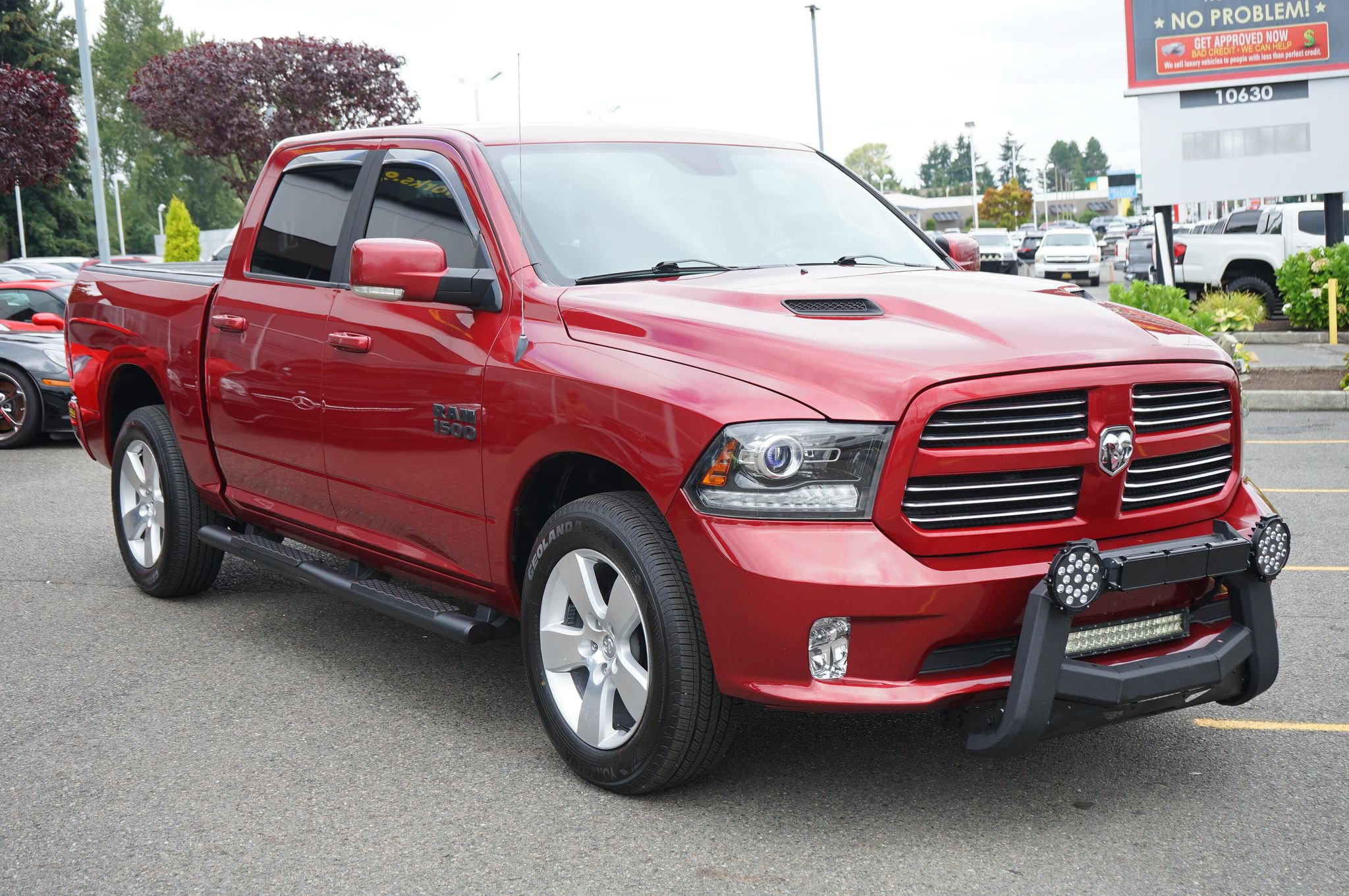 Used 2013 RAM 1500 Sport w/ Sport Premium Group AWD/4WD image 7