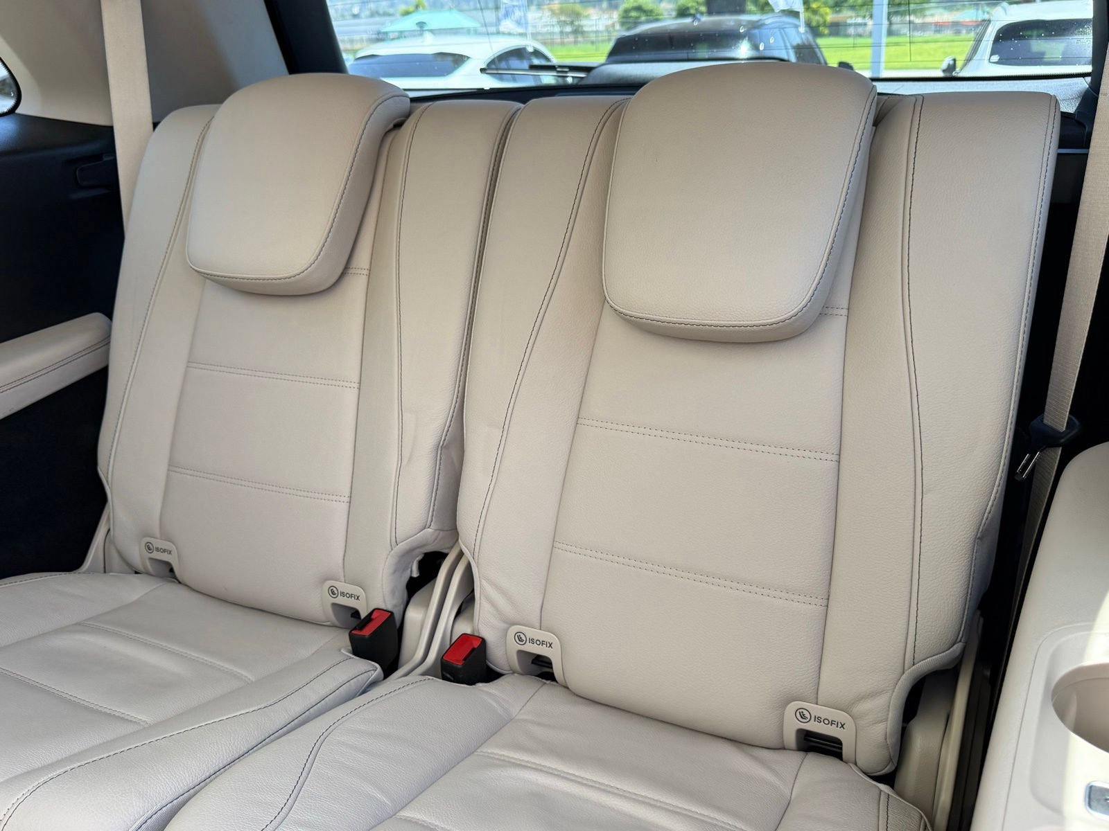 Used 2022 Mercedes-Benz GLS 450 4MATIC w/ Warmth & Comfort Package image 43