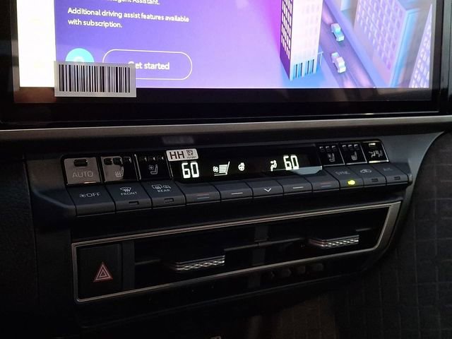 New 2026 Toyota Camry XLE AWD/4WD image 11
