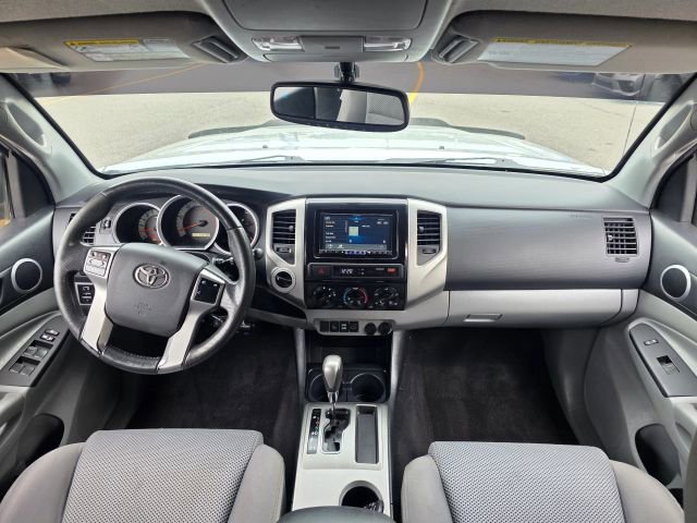 Used 2012 Toyota Tacoma 4x4 Double Cab image 9