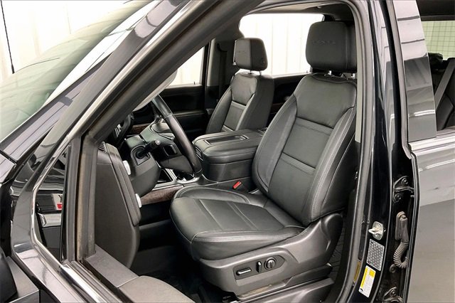 Certified 2020 GMC Sierra 3500 Denali w/ Denali Ultimate Package image 8
