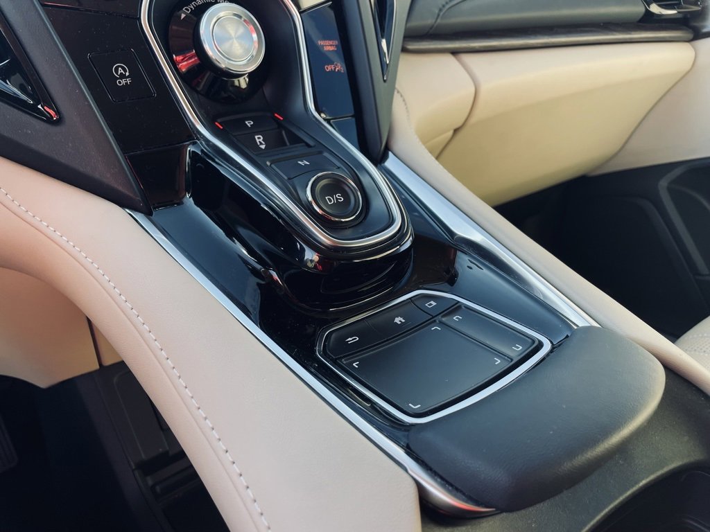 Used 2023 Acura RDX AWD w/ Advance Package image 17