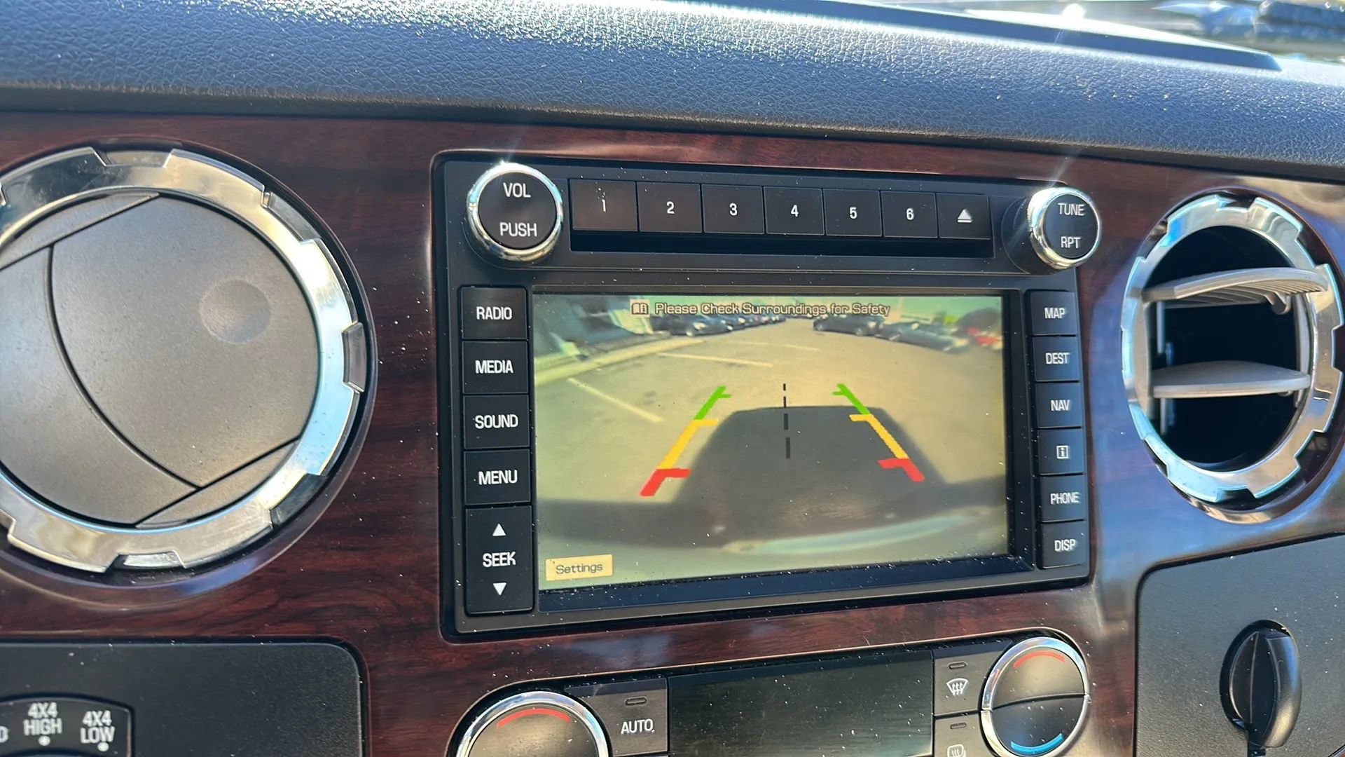 Used 2009 Ford F250 Lariat AWD/4WD image 16