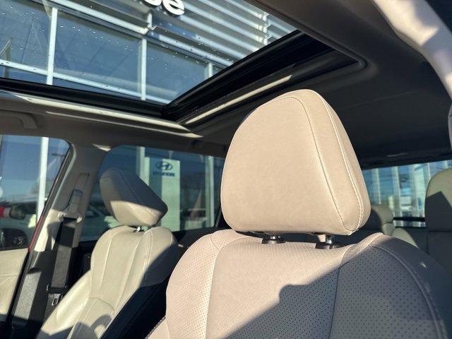 Used 2023 Subaru Forester Limited image 20